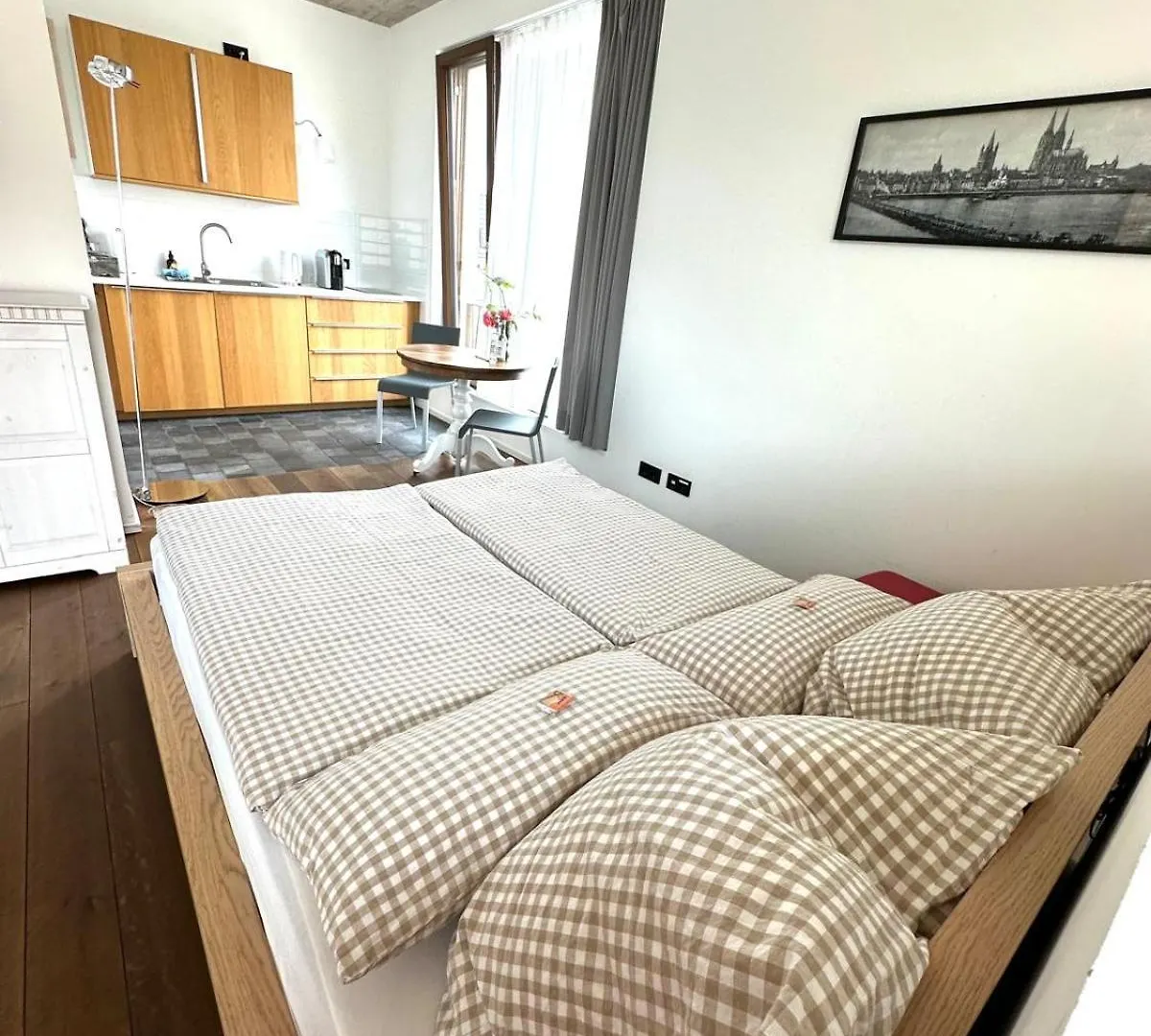Cologne Country Lodge 0*,