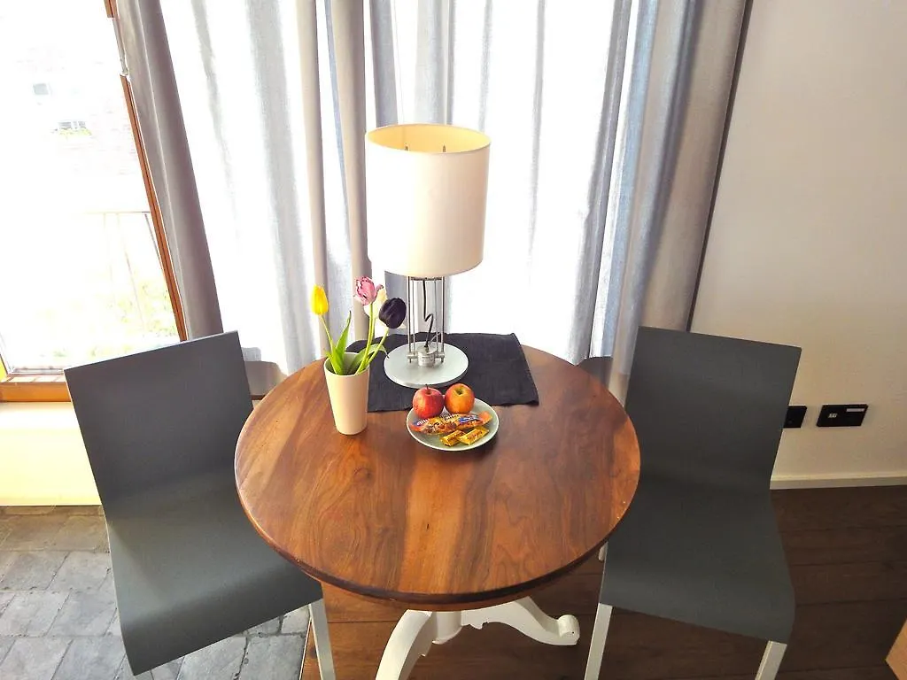 Apartment Cologne Country Lodge